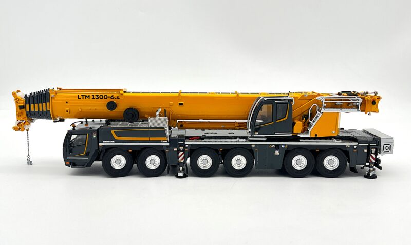 Liebherr LTM 1300-6.4 + jib crane,WSI Truck Models - Modeltruckland