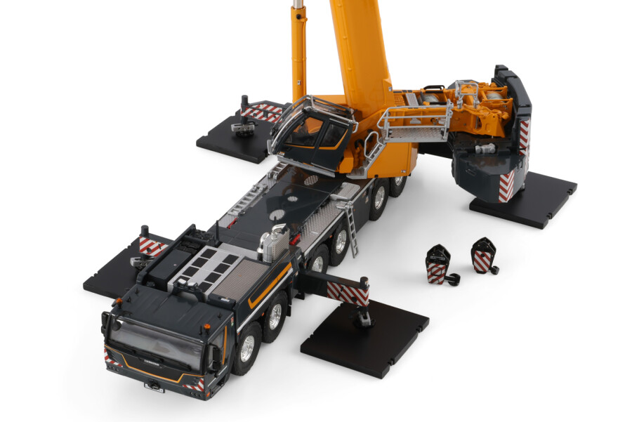 Liebherr LTM 1300-6.4 + jib crane,WSI Truck Models - Modeltruckland