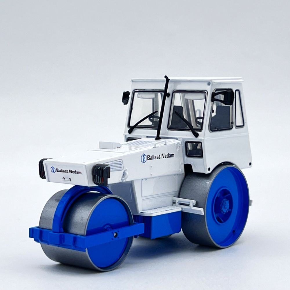 HAMM HW90 road roller (wheel compactor) Ballast Nedam WSI Truck Models