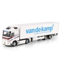 Volvo FH Aero globetrotter XL 4x2 tridec box trailer Van de Kamp WSI Truck Models