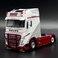 Volvo FH5 globetrotter XL 4x2 Boy Magielse Transport WSI Truck Models