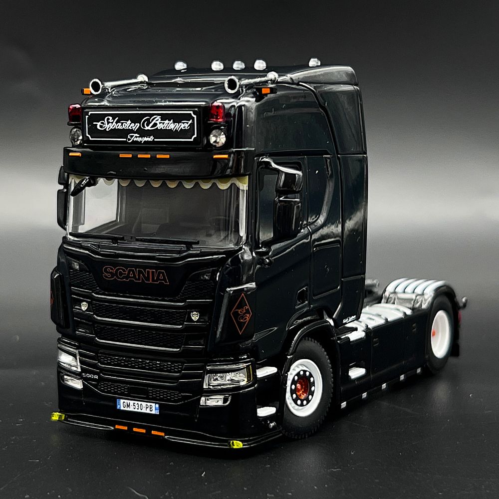 Scania R highline CR20H 4×2 Sebastien Boutonnet WSI Truck Models