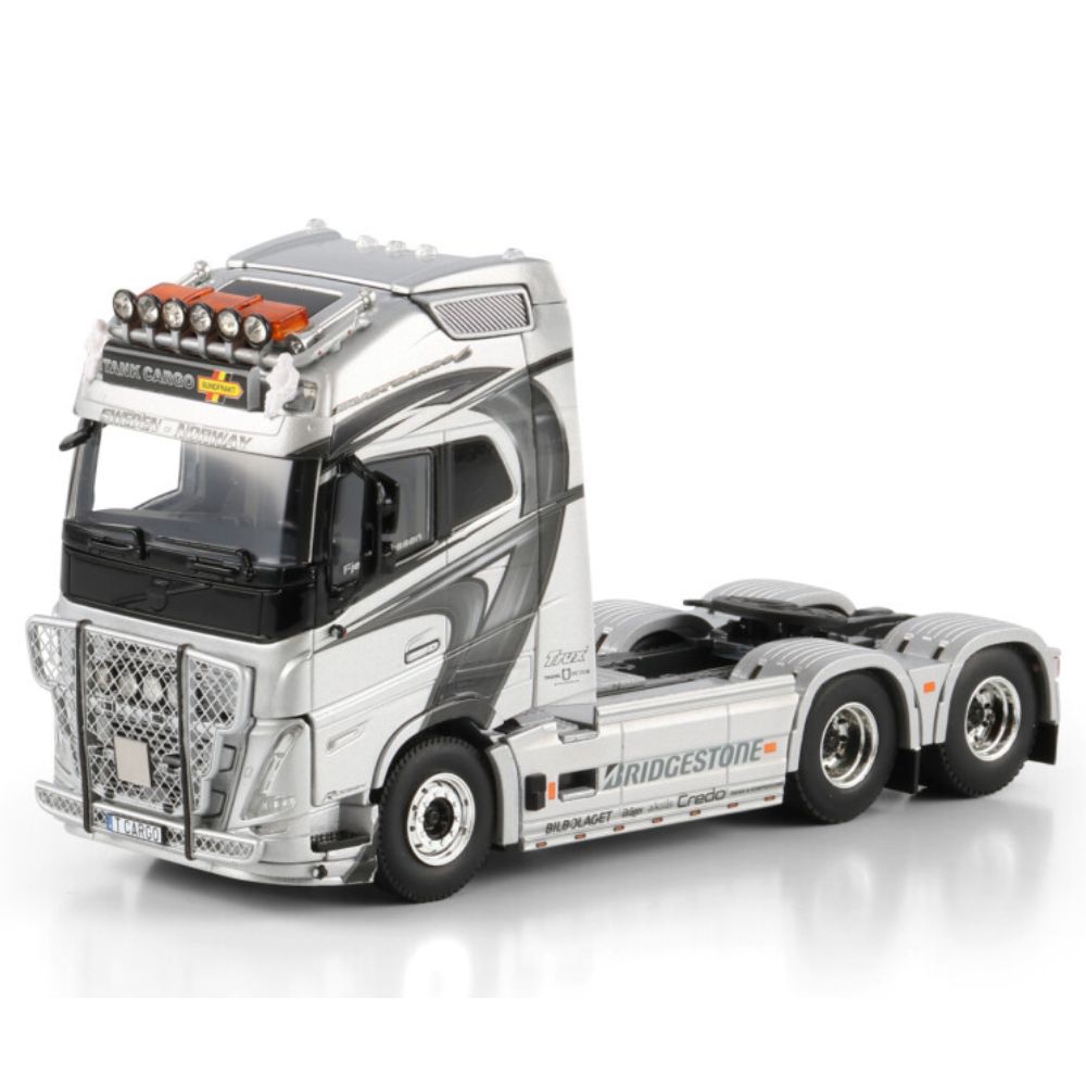 Volvo FH5 globetrotter XL 6x2 Tank Cargo WSI Truck Models